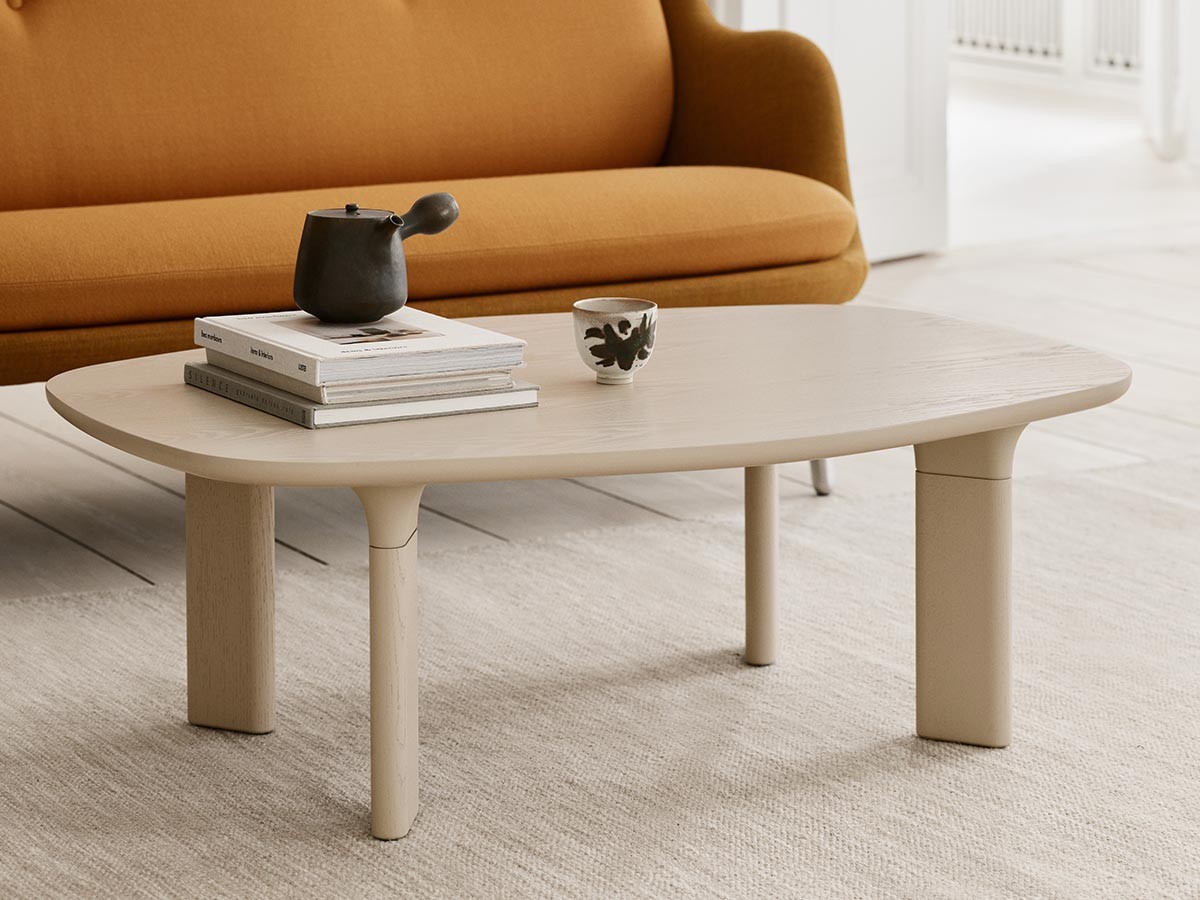 Fritz Hansen ANALOG Table