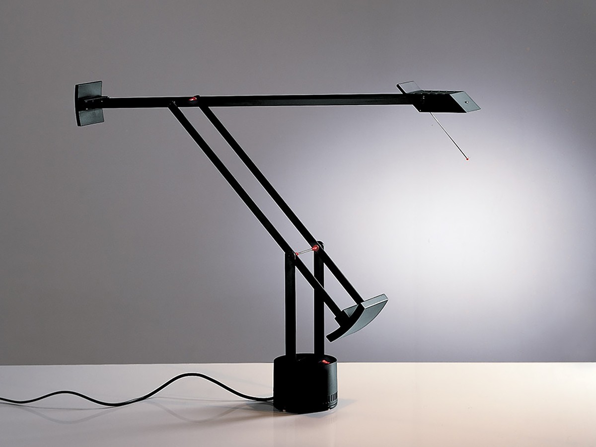 Artemide ティツィオ